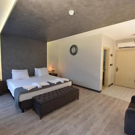 Hotel Sunflower *