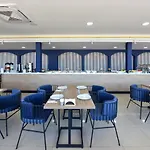 Hotel Sunflower